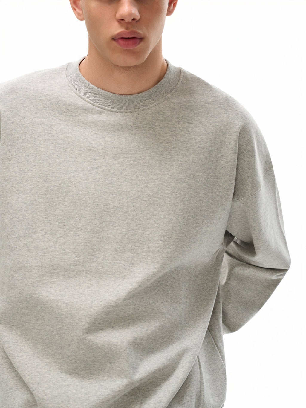 Heavyweight Essential Sweatshirt - IVORYFLOW