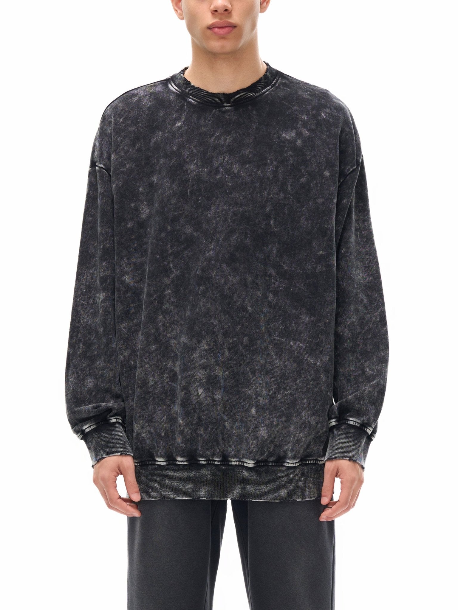 Snow Washed Hand - Frayed Sweatshirt - IVORYFLOW